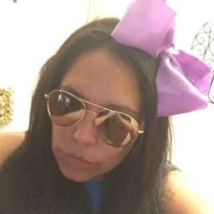 Meet your Posher, Katrina